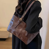 Retro-Inspired One-Shoulder Leather Handbag