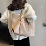 Women's Classic Leather Handbag