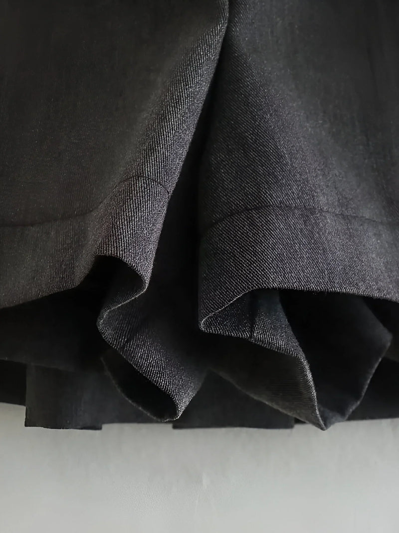 Vintage high-waisted pleated mini skirt