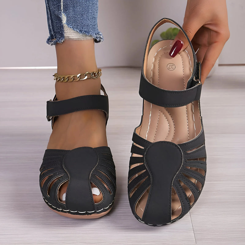 Women's Comfortable Closed-Toe Sandals