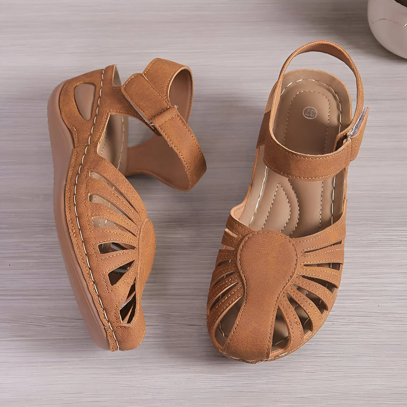 Women's Comfortable Closed-Toe Sandals