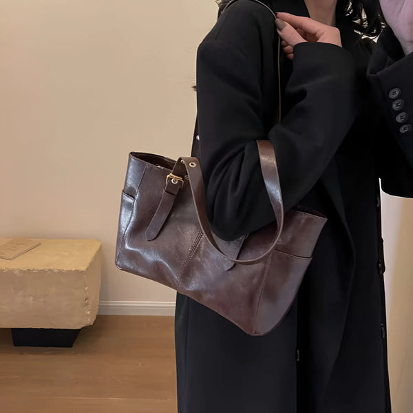 Retro-Inspired One-Shoulder Leather Handbag