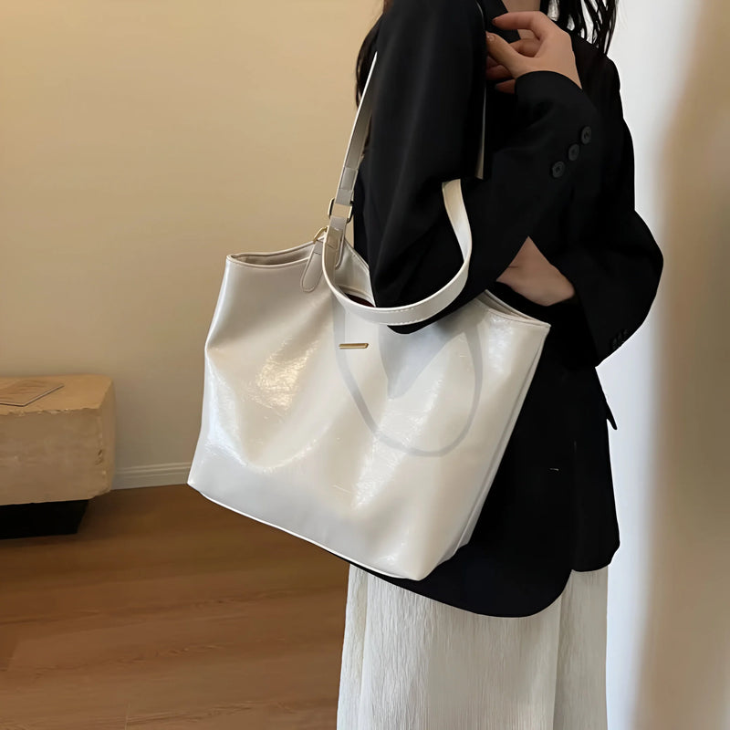 Women's Large Shoulder Handbag