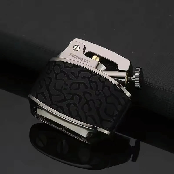 Retro Kerosene Lighter with PU Leather Finish