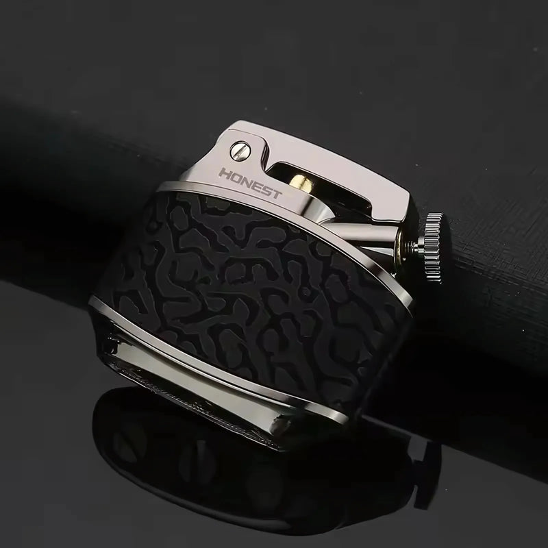 Retro Kerosene Lighter with PU Leather Finish