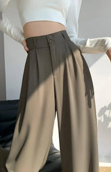 High-waisted wide-leg pleated pants