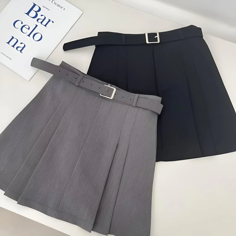 High-waist pleated A-line skirt