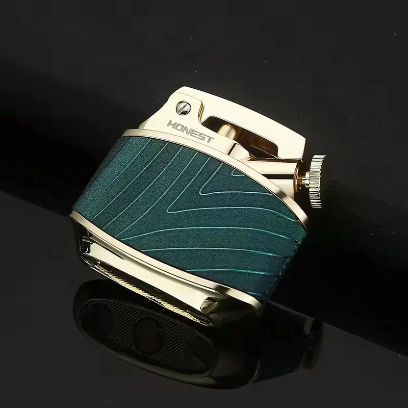 Retro Kerosene Lighter with PU Leather Finish