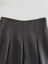 Vintage high-waisted pleated mini skirt