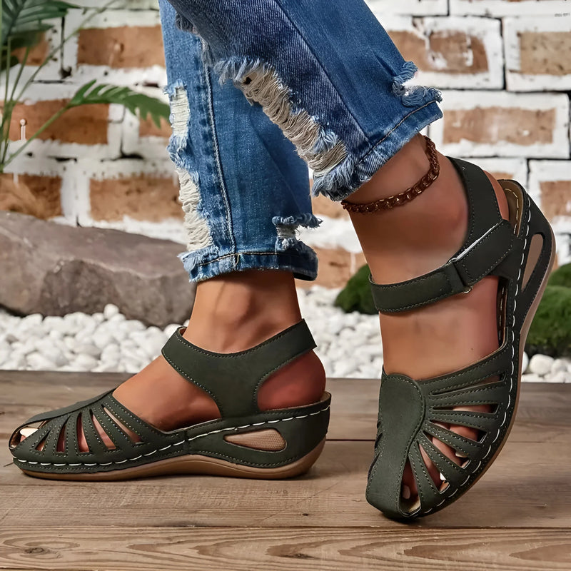Women's Comfortable Closed-Toe Sandals