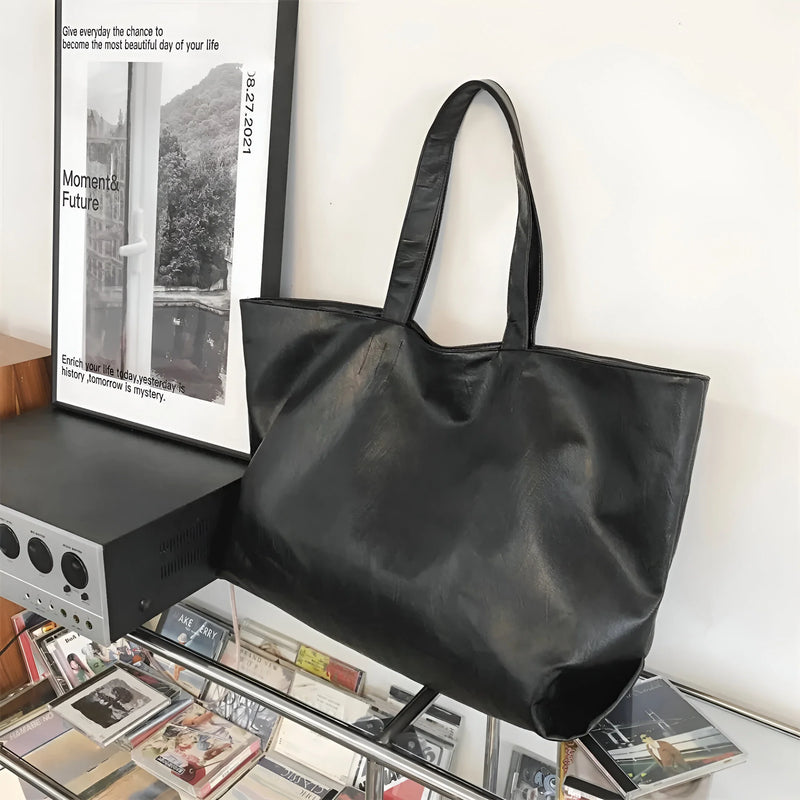 Women's Retro-Style Large Capacity Leather  Tote Bag