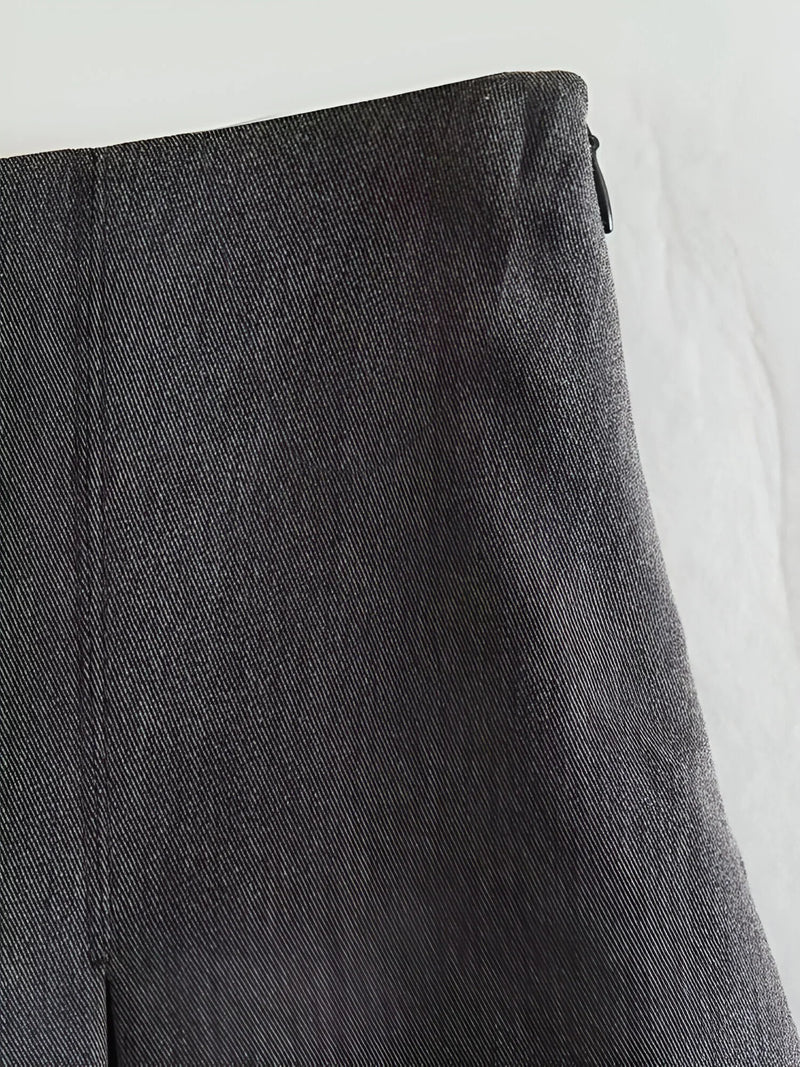 Vintage high-waisted pleated mini skirt